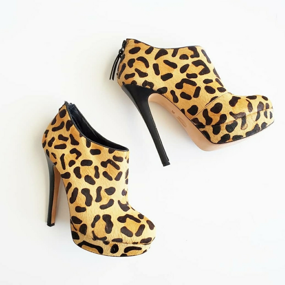 House of Harlow Calf Hair Leopard Print Booties